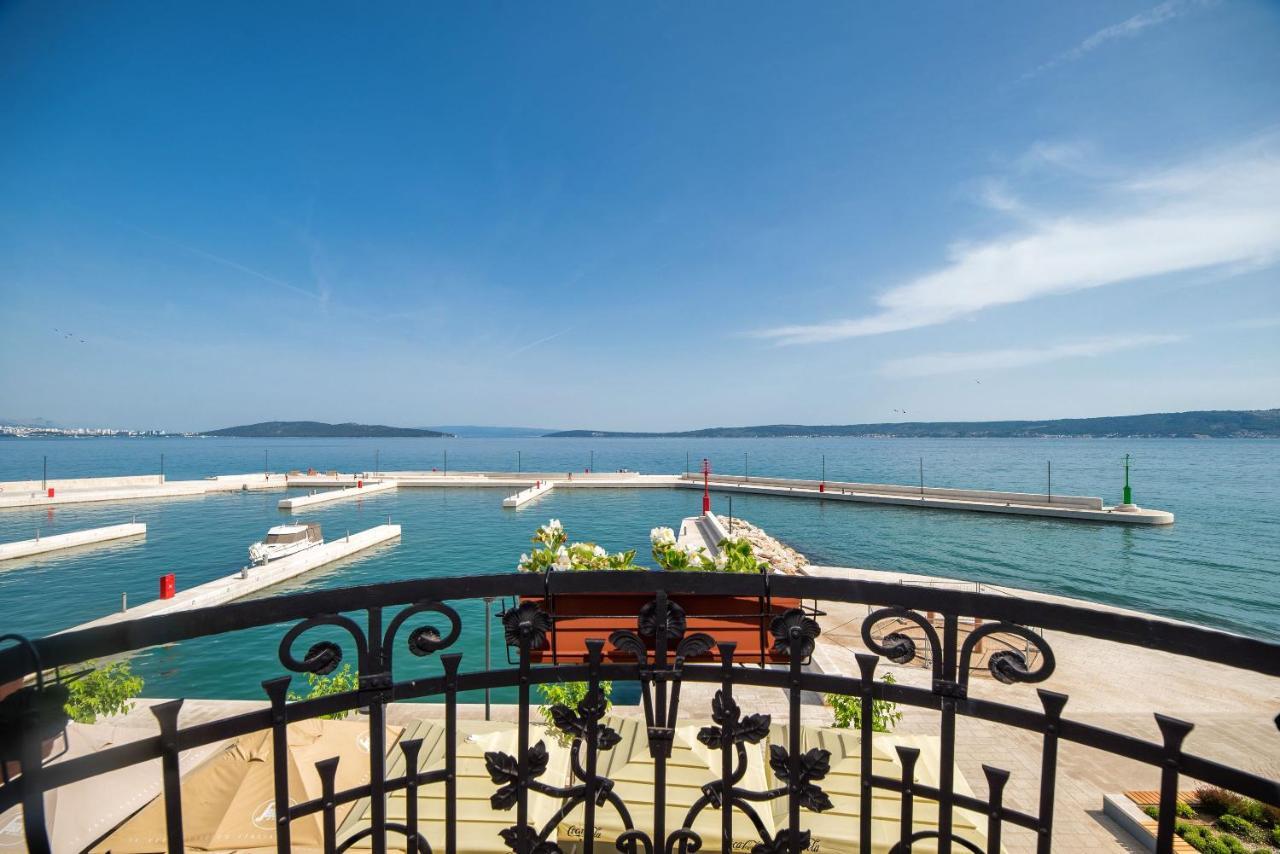 Luxury Apartments Perko Kaštela Exteriör bild
