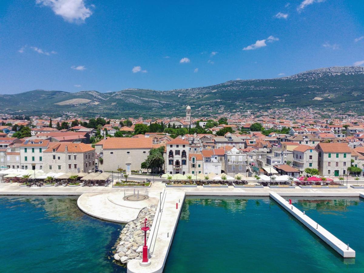 Luxury Apartments Perko Kaštela Exteriör bild
